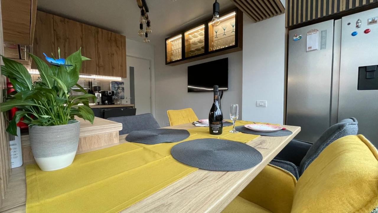 Luxury Apart Dorobanti Boekarest Buitenkant foto